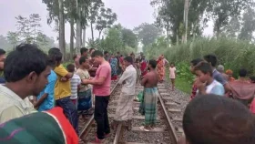 জয়পুরহাটে ট্রেনের ধাক্কায় বৃদ্ধার মৃত্যু