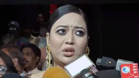 কথা বলতে গিয়ে কেঁদে ফেললেন ভাবনা