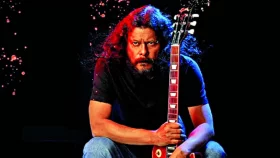 চটেছেন জেমস