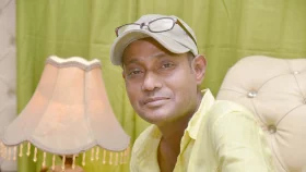 চিত্রগ্রাহক আজিজ আর নেই