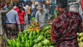 'লেটার'&ndash;এর বাজারে মানুষ যাবে কোথায়