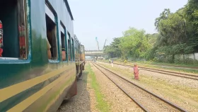 প্রথমবারের মতো পরীক্ষামূলক পূর্ণাঙ্গ ট্রেন যাচ্ছে কক্সবাজারে