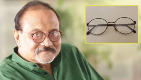 &lsquo;আলী যাকেরের চশমাটি রেখে দিয়েছি&rsquo;