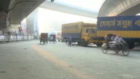 ঢিলেঢালাভাবে চলছে অবরোধ