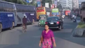 পঞ্চম দফায় শুরু অবরোধ, গণপরিবহনে বেড়েছে যাত্রী সংখ্যা