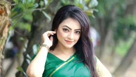 মা হচ্ছেন ঈশানা