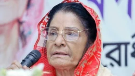 জাতীয় পার্টিতে গৃহবিবাদ চরমে, নির্বাচনে আসছেন না রওশন