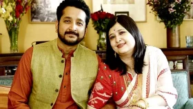 বিয়ের পরদিনই হাসপাতালে ভর্তি পরম-পত্নী পিয়া!