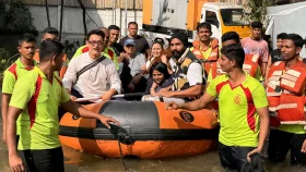 বন্যার কবলে আমির খান, অভিযান চালিয়ে উদ্ধার করল ফায়ার সার্ভিস