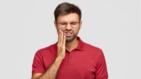 আক্কেল দাঁত কেন ওঠে?&nbsp;