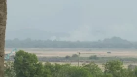 রাতভর থেমে থেমে গুলির শব্দ, এপারে আতঙ্ক&nbsp;