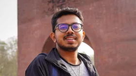 স্মৃতি হিসেবে রয়ে গেল তুষারের ছবি