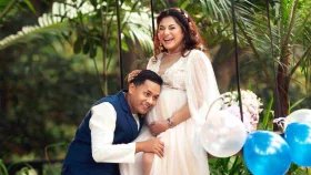মা হচ্ছেন গায়িকা লিজা