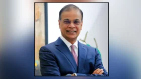 ফোর্বসের শতকোটিপতির তালিকায় সামিটের আজিজ খান