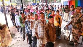 মোদিকে চোখ রাঙাচ্ছে &lsquo;বেকারত্ব&rsquo;!