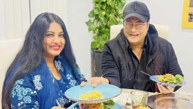 আমেরিকায় দেখা ফেরদৌস-মৌসুমীর, বন্ধুকে কী রান্না করে খাওয়ালেন &lsquo;প্রিয়দর্শনী&rsquo;