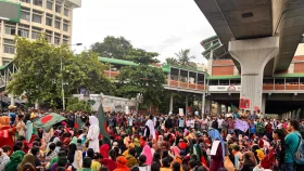 শাহবাগ-ফার্মগেট অবরোধ, ভোগান্তি চরমে