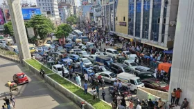 কোটা আন্দোলন: যানজটে তীব্র ভোগান্তি