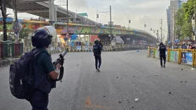 কোটা আন্দোলন: এবার মহাখালিতে পুলিশ&ndash;শিক্ষার্থী সংঘর্ষ&nbsp;