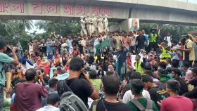 অকাতরে রক্তদান যেন ব্যর্থ না হয়