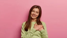 অন্যকে নয়, আগে নিজেকে ভালোবাসতে শিখুন