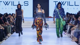 আপনি মিলেনিয়াল নাকি জেনজি? পোশাকেই মিলবে পরিচয়