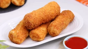 সকালের নাশতায় খেতে পারেন পাউরুটি রোল&nbsp;