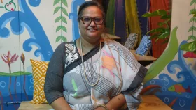 প্রতিদিন ঢাকা শহরের ১০ হাজার মানুষকে খাওয়াতে চান নাজলা
