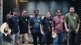 ব্যান্ড বায়োস্কোপের গান &lsquo;চিনি কম লিকার বেশি&rsquo; চেখেছেন তো?