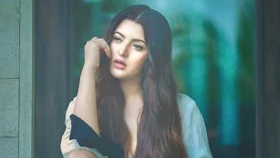 যার &lsquo;প্রেমে&rsquo; পড়েছেন, সেই যুবককে সামনে আনলেন পরী