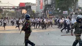 সিটি কলেজকে স্থানান্তরের দাবি ঢাকা কলেজ শিক্ষকদের