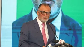 আমেরিকার সঙ্গে বাণিজ্য ঘাটতি কমানোর পথ খোঁজা হচ্ছে: বাণিজ্য উপদেষ্টা&nbsp;