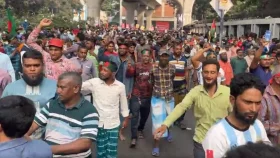 প্রেসক্লাবে অটোরিকশা চালকদের কর্মসূচি স্থগিত, ডিএমপির সঙ্গে বৈঠক সোমবার&nbsp;