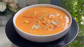 রেস্টুরেন্টের মতো থাই স্যুপ বানাবেন? রইল রেসিপি