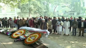 বাংলা একাডেমিতে হেলাল হাফিজের জানাজা সম্পন্ন