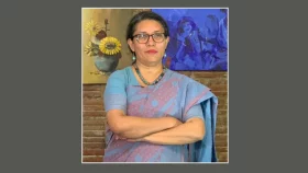 ঢাকা বিশ্ববিদ্যালয়ে যান চলাচল নিয়ন্ত্রণের সিদ্ধান্তে সামিনা লুৎফার ক্ষোভ 