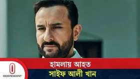 আহত অবস্থায় অভিনেতাকে মুম্বাইয়ের একটি হাসপাতালে ভর্তি করা হয়