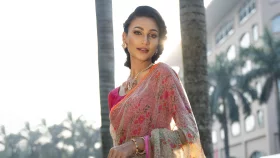 এবার অনলাইনেই ট্রায়াল করে কিনতে পারবেন পোশাক