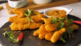 বেগুনি নয়, বানাতে পারেন ভিন্ন স্বাদের পাকোড়া