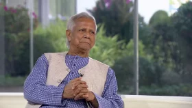 অন্তর্বর্তী সরকারকে মানুষ এখনও ভালো সমাধান মনে করছে: আল জাজিরাকে ড. ইউনূস