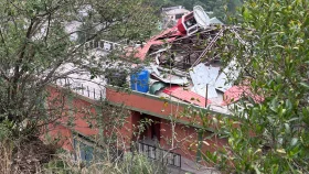 ভারতের হামলায় ভেঙে গেছে মসজিদ, লাহোরের রাস্তায় ট্যাঙ্ক