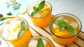 গরমে আরাম দেবে পিচ স্কোয়াশ, রইল রেসিপি