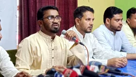 গোপালগঞ্জে গণগ্রেপ্তার চলছে: রাশেদ খান&nbsp;