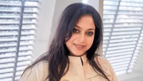 শাবনূর ফিরছেন ডিসেম্বরে