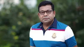 সিনেমার গানে ফিরলেন মনির খান