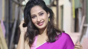 মাত্র ৩৮ বছরে না ফেরার দেশে জনপ্রিয় অভিনেত্রী