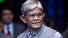 সরকারি চাকরিজীবীদের বেতন আসলে কতটা বাড়ছে?