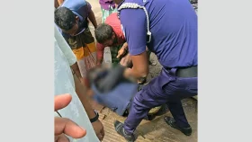 নরসিংদীতে চাঁদাবাজদের আটককালে পুলিশের ওপর হামলা