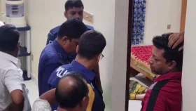 লক্ষ্মীপুরে ঘরে ঢুকে মা-মেয়েক হত্যা, নগদ টাকাসহ ৩০ ভরি স্বর্ণ লুট