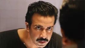 নতুন লুকে শাকিব, কেউ বলছেন রণবীর!